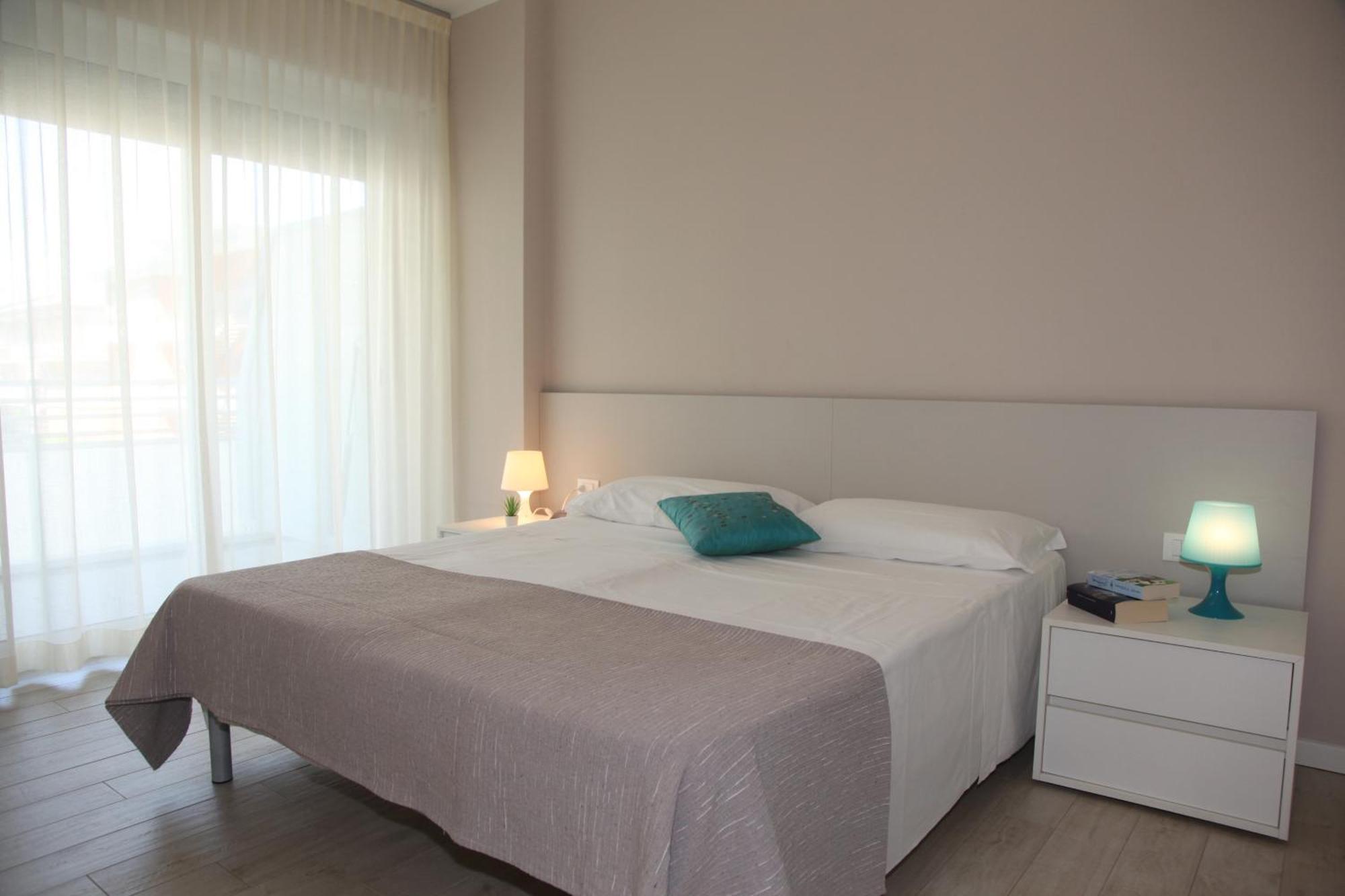 Hotel Luciana Бибионе Экстерьер фото
